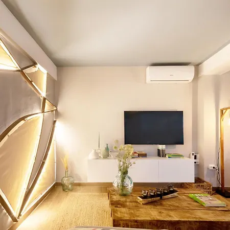 K-Navy By Nuka Homes