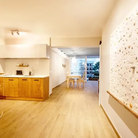 K-Navy By Nuka Homes Apartment