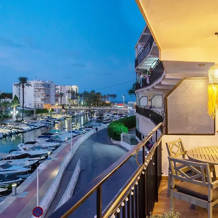 K-Navy By Nuka Homes Apartment