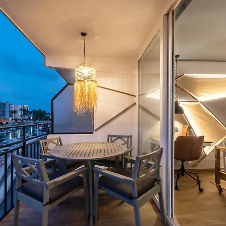 K-Navy By Nuka Homes Apartment