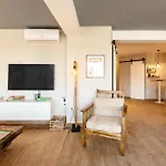 K-navy By Nuka Homes